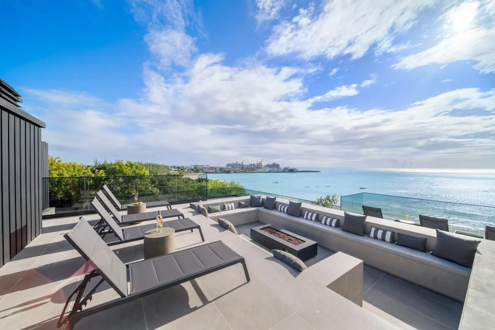 Apartment Allure 301 Condo Bridgetown